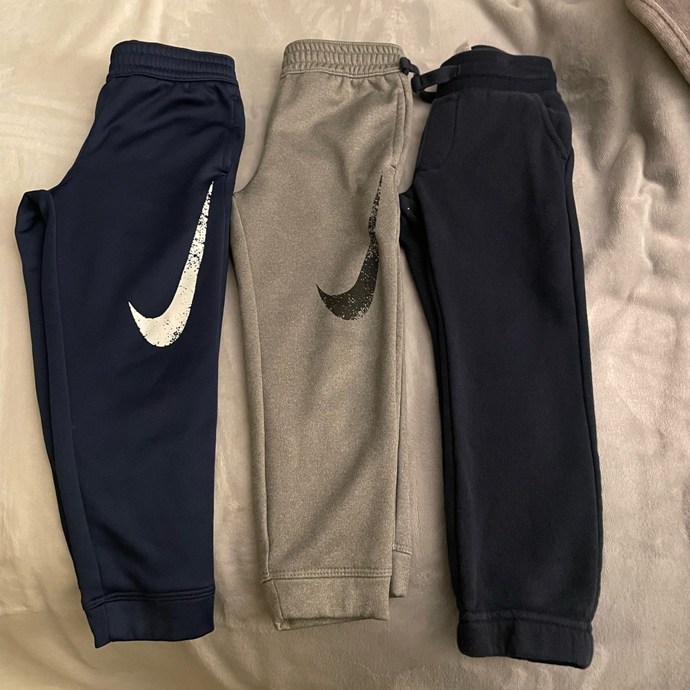 Nike Oshkosh bundle joggers 4t